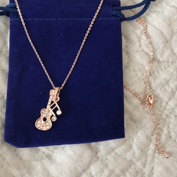 New Musical Note Guitar Pendant Necklace Gold - Picture 3 of 3